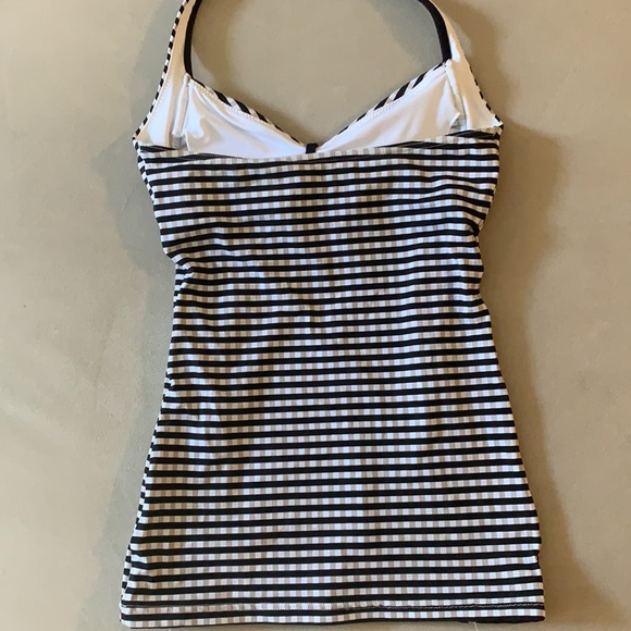 Seafolly bathing suit. - Picture 3 of 7